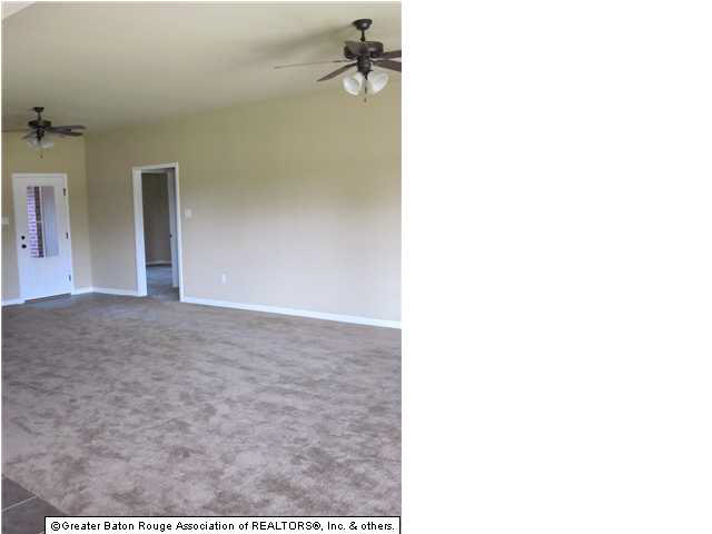 9393 Lockhart Road Denham Springs, LA 70726 - Photo 8 of 14 Gallery Image 8
