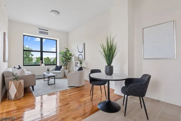 $2,065 | 520 Belleville Avenue, Unit E208, Belleville, NJ 07109