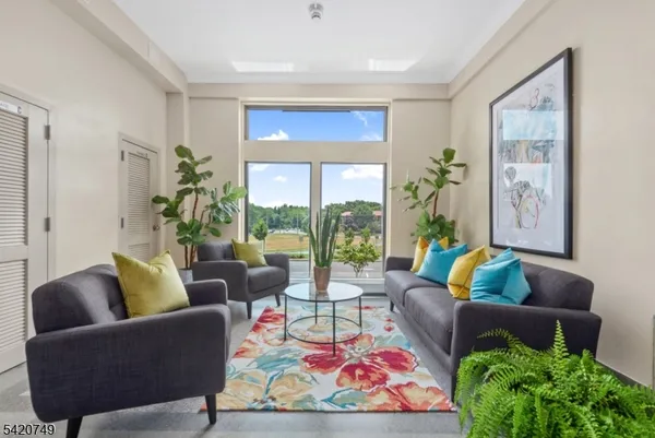 $2,065 | 520 Belleville Avenue, Unit E208, Belleville, NJ 07109