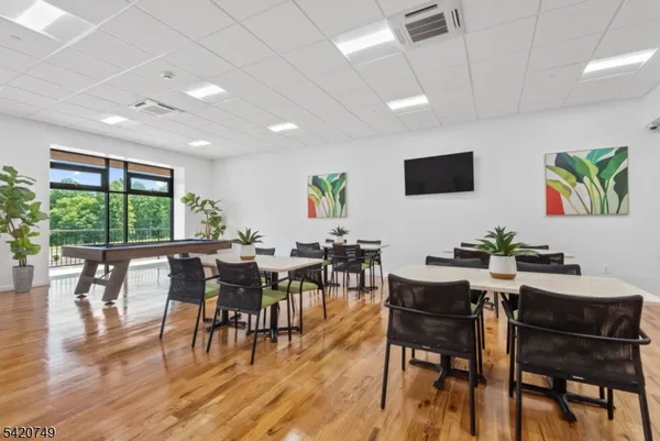 $2,065 | 520 Belleville Avenue, Unit E208, Belleville, NJ 07109