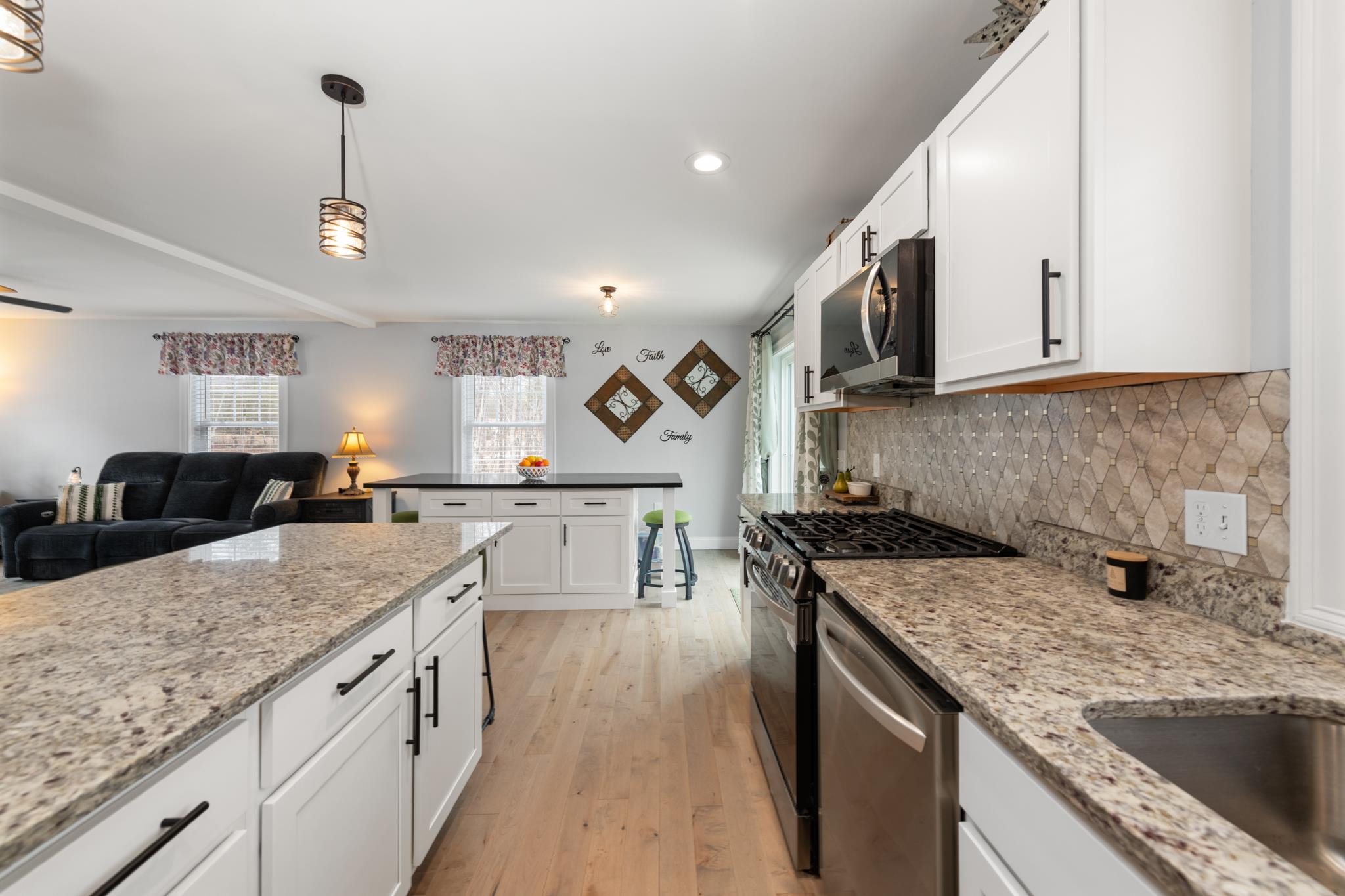 61 B Suncook Valley Road Barnstead, NH 03218 - Photo 3 of 39