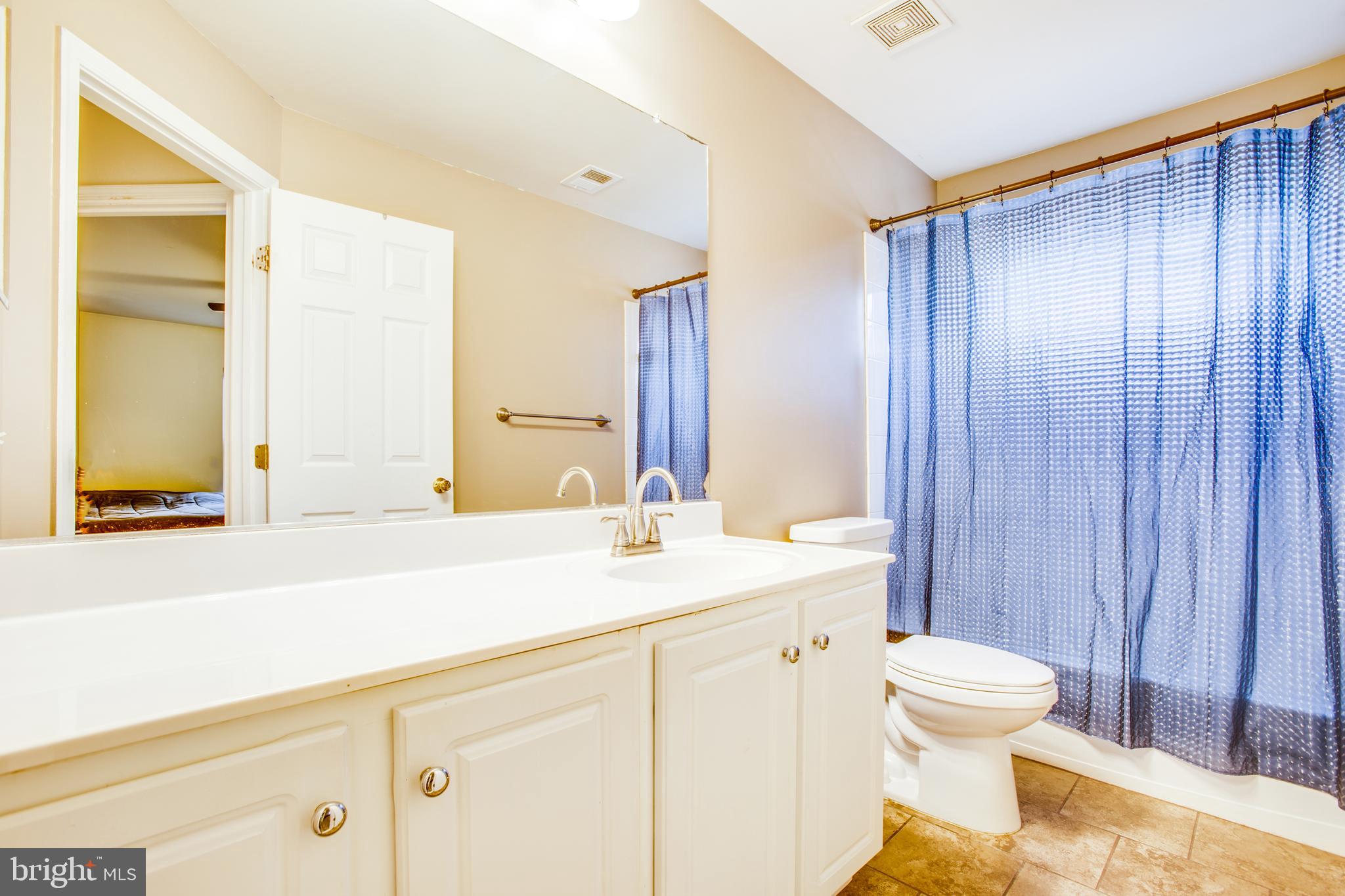 2613 Cast Off Loop Woodbridge, VA 22191 - Photo 31 of 52 Bathroom