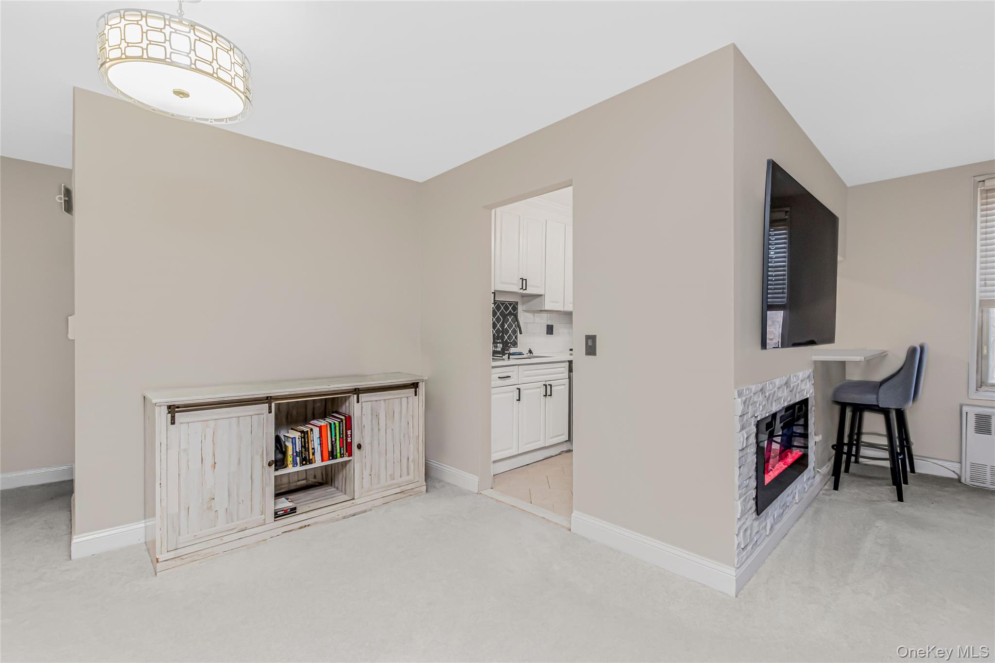 245 Rumsey Road, Unit 5G Yonkers, NY 10701 - Photo 3 of 11