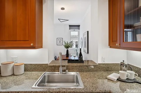 $650,000 | 201 Sansome Street, Unit 303, San Francisco, CA 94104