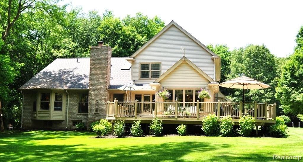 779 Kern Road Lake Orion, MI 48362 - Photo 1 of 23 779 Kern Rd Lake Orion (5