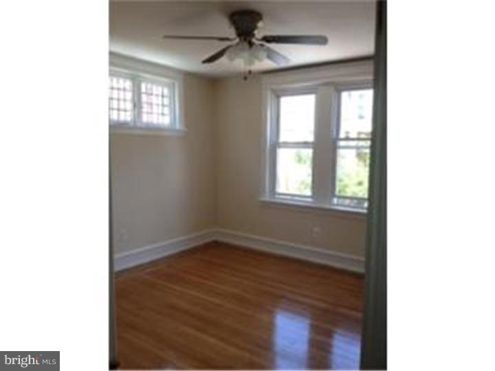 6111 Nassau Road Philadelphia, PA 19151 - Photo 9 of 22 Bedroom