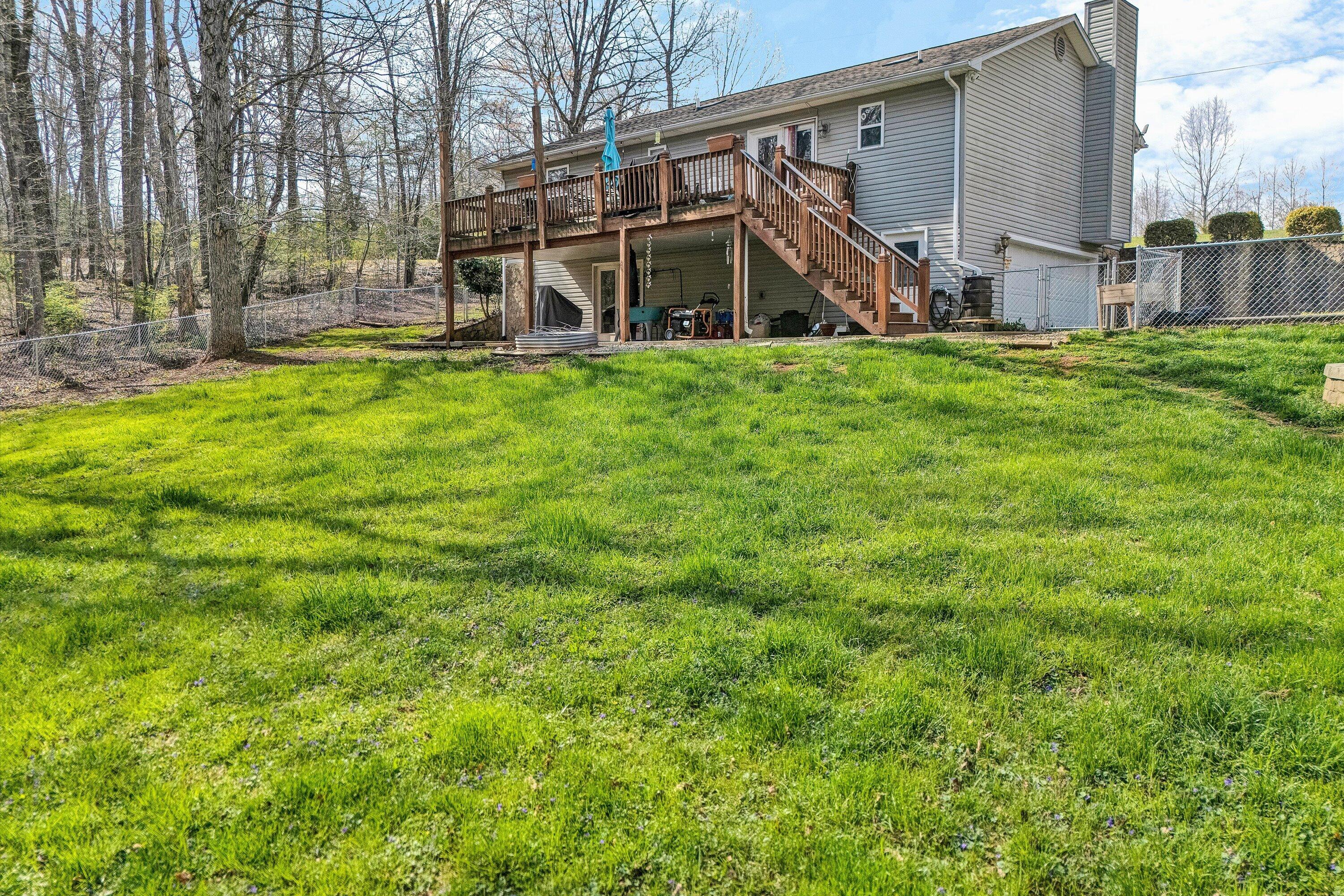 542 Mt Airy Road Hardy, VA 24101 - Photo 17 of 21 30-DJI_20260331155440_0239