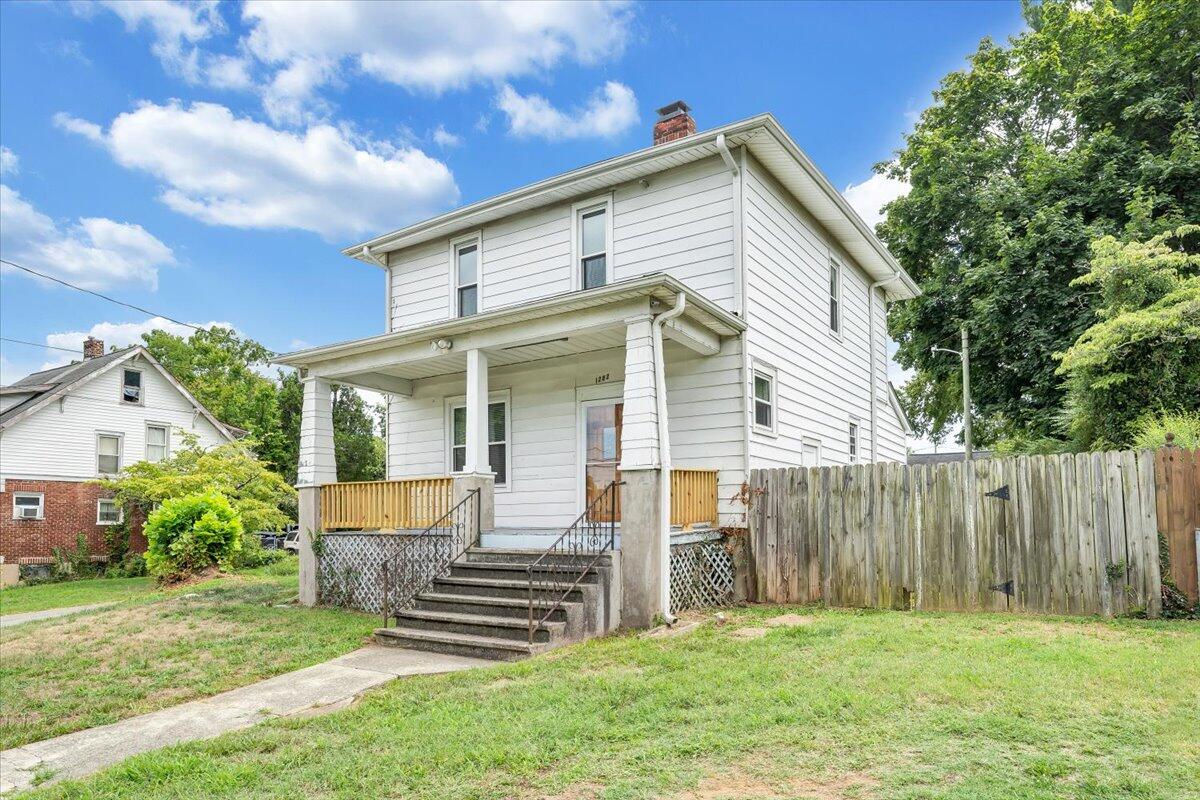 1202 Rugby Boulevard Northwest Roanoke, VA 24017 - Photo 23 of 26 23-MIB03658