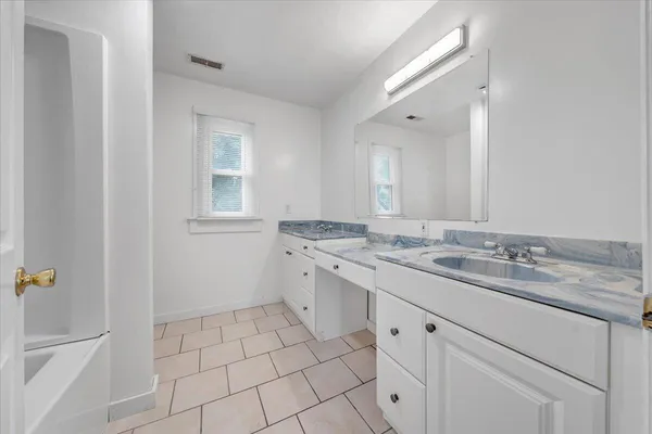 $1,500 | 1202 Rugby Boulevard Northwest, Roanoke, VA 24017