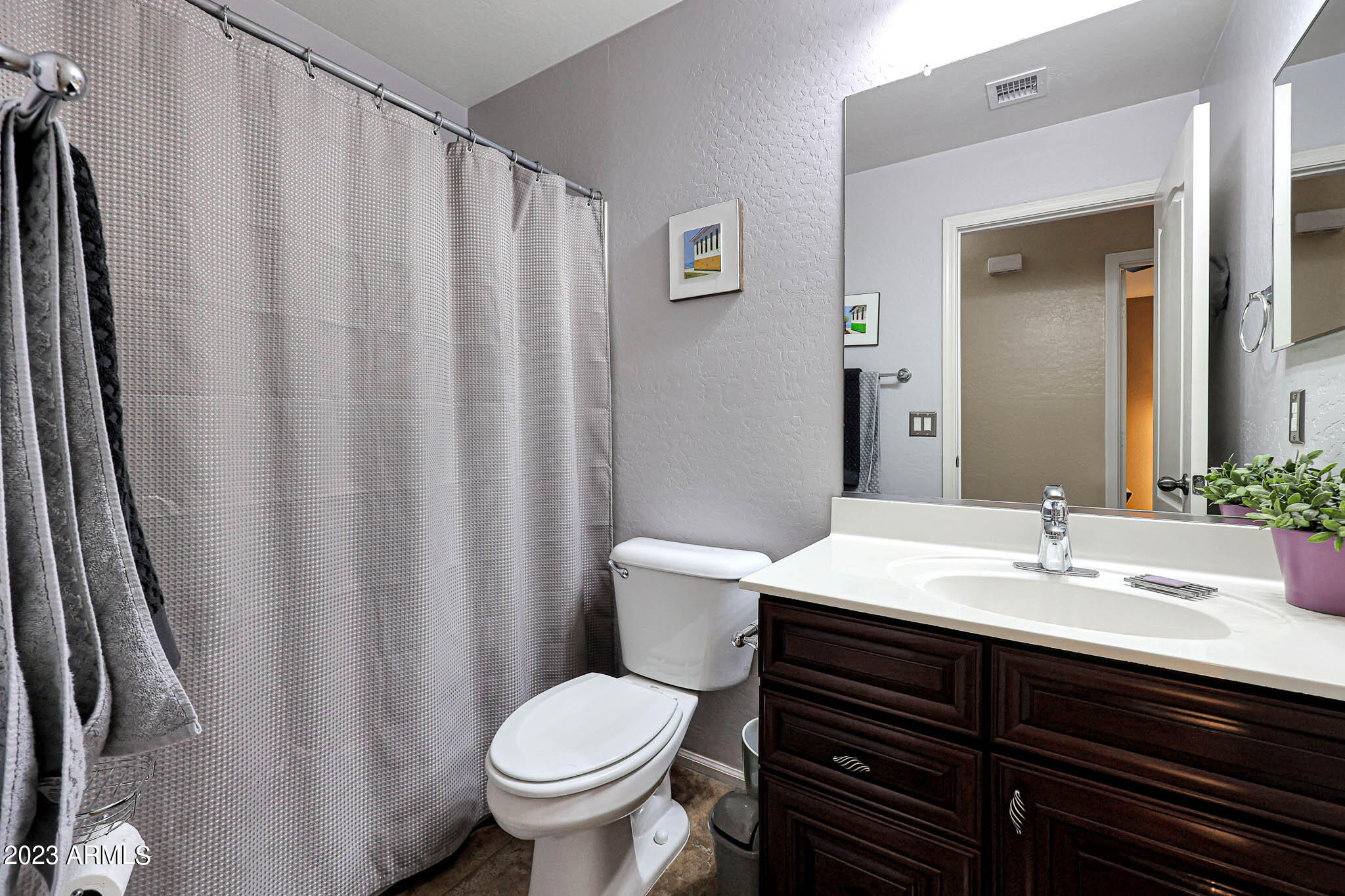 2828 East Jj Ranch Road Phoenix, AZ 85024 - Photo 18 of 29 Bathroom 2
