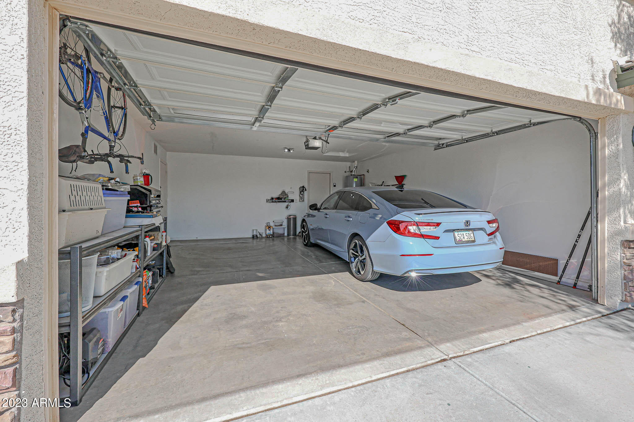 2828 East Jj Ranch Road Phoenix, AZ 85024 - Photo 21 of 29 2-car garage