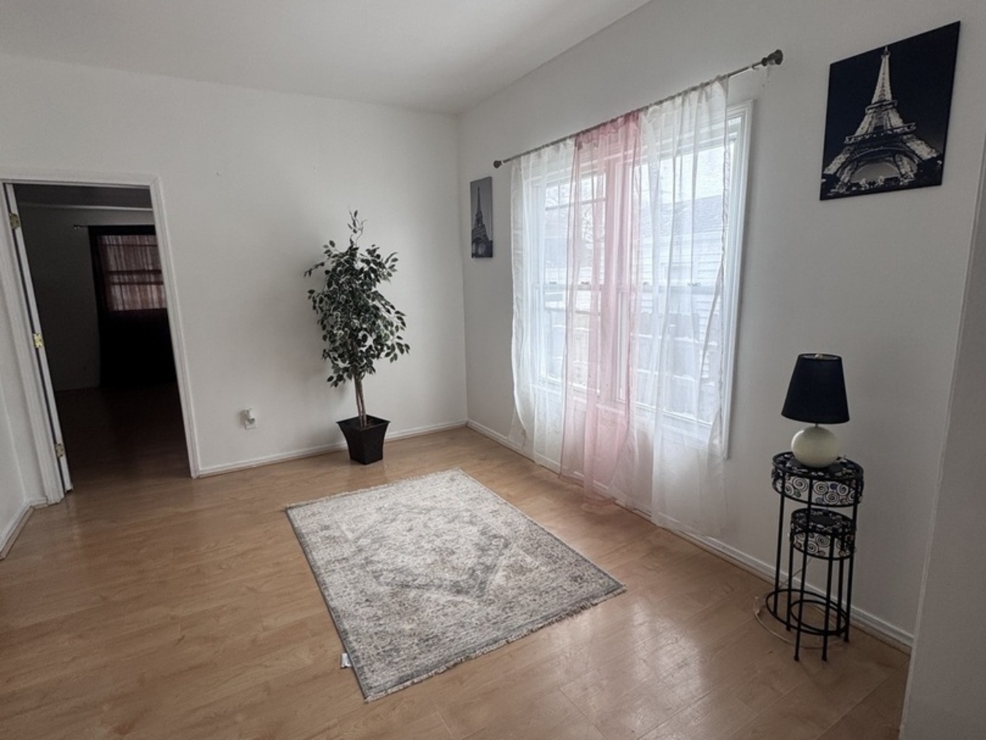807 Spruce Street Aurora, IL 60506 - Photo 9 of 20 a living room with furniture and a window