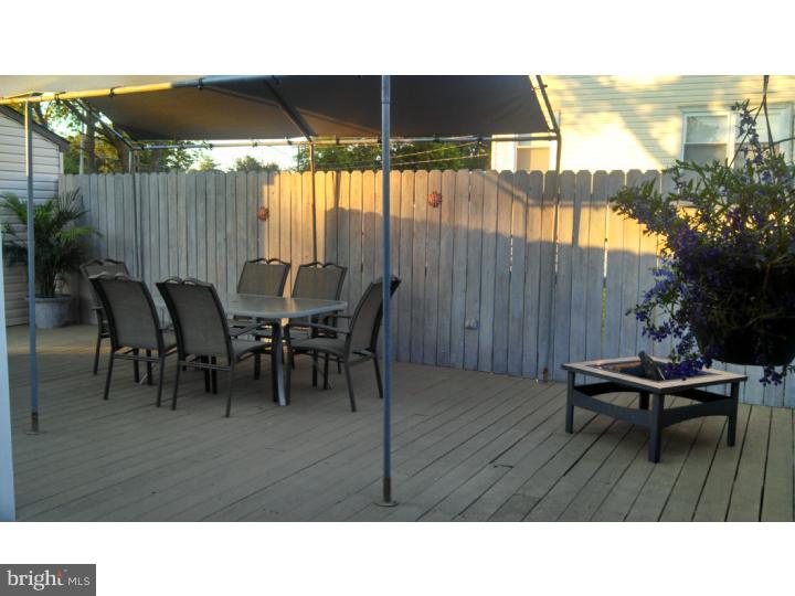 110 Stoney Hill Road Ridley Park, PA 19078 - Photo 18 of 23 Deck