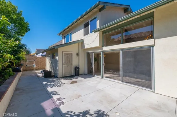 $6,500 | 30 Gillman Street, Irvine, CA 92612