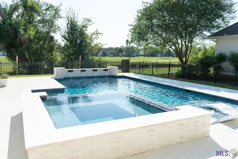 $740,000 | 6216 Breeze Point Drive, Gonzales, LA 70737