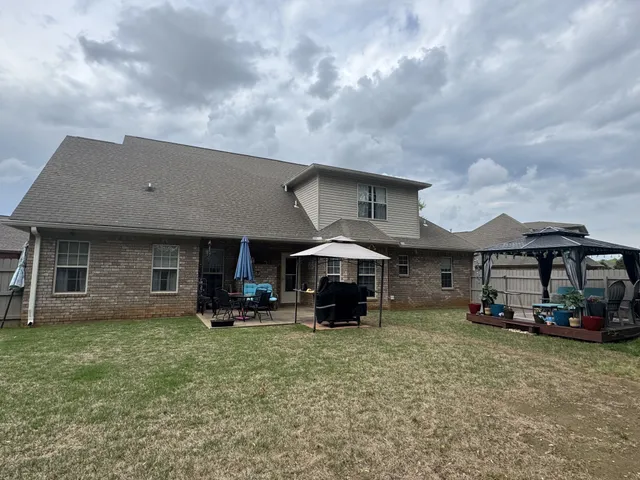 $389,900 | 212 Sherborne Court, Florence, AL 35633