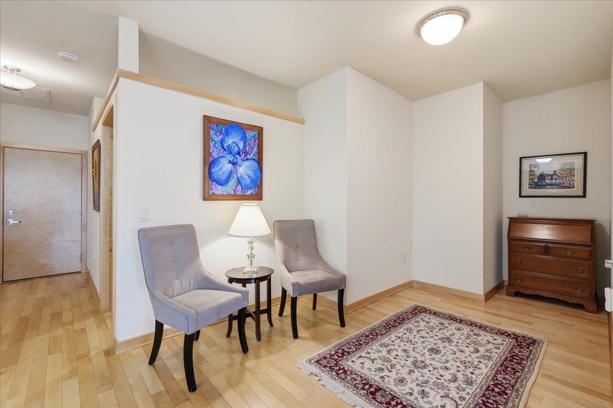 555 South Midvale Boulevard, Unit 216 Madison, WI 53711 - Photo 13 of 30