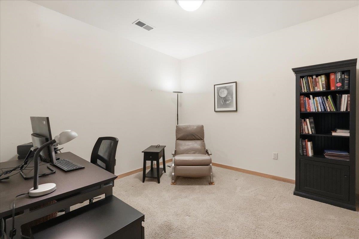 555 South Midvale Boulevard, Unit 216 Madison, WI 53711 - Photo 20 of 30