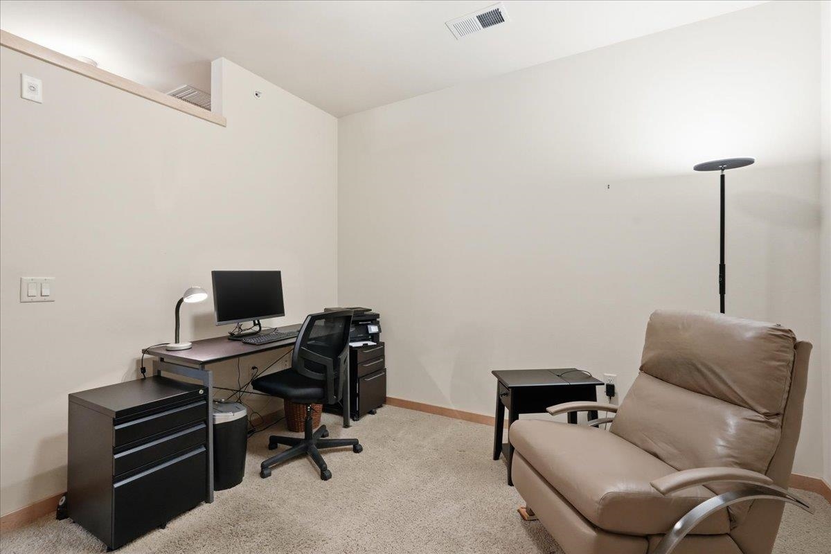 555 South Midvale Boulevard, Unit 216 Madison, WI 53711 - Photo 21 of 30