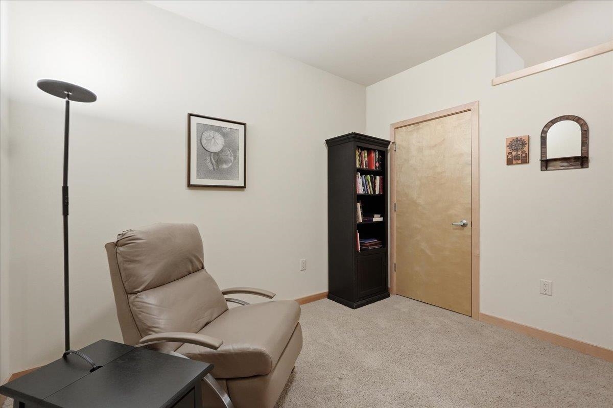 555 South Midvale Boulevard, Unit 216 Madison, WI 53711 - Photo 22 of 30