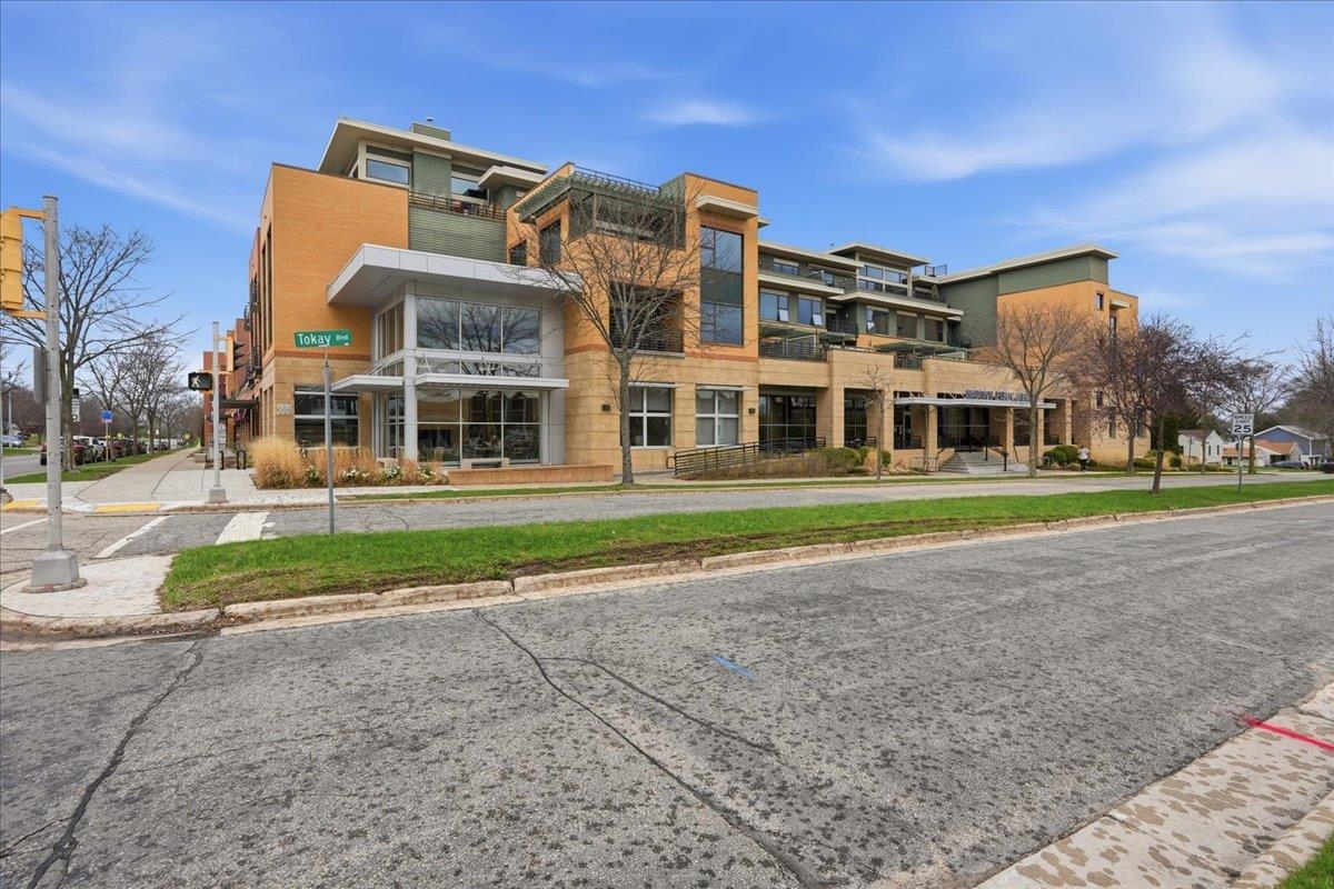 555 South Midvale Boulevard, Unit 216 Madison, WI 53711 - Photo 30 of 30