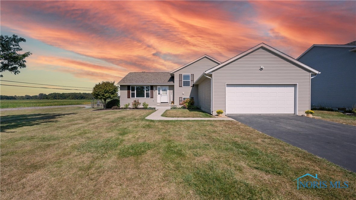 11080 Stiles Road Whitehouse, OH 43571 - Photo 1 of 38 Gallery Image 1