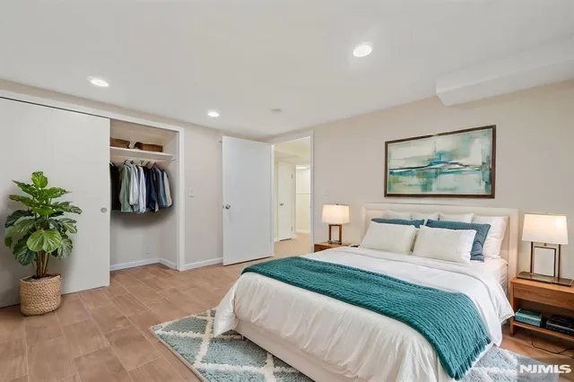 $2,600 | 234 Columbia Avenue, Unit 19, Fort Lee, NJ 07024