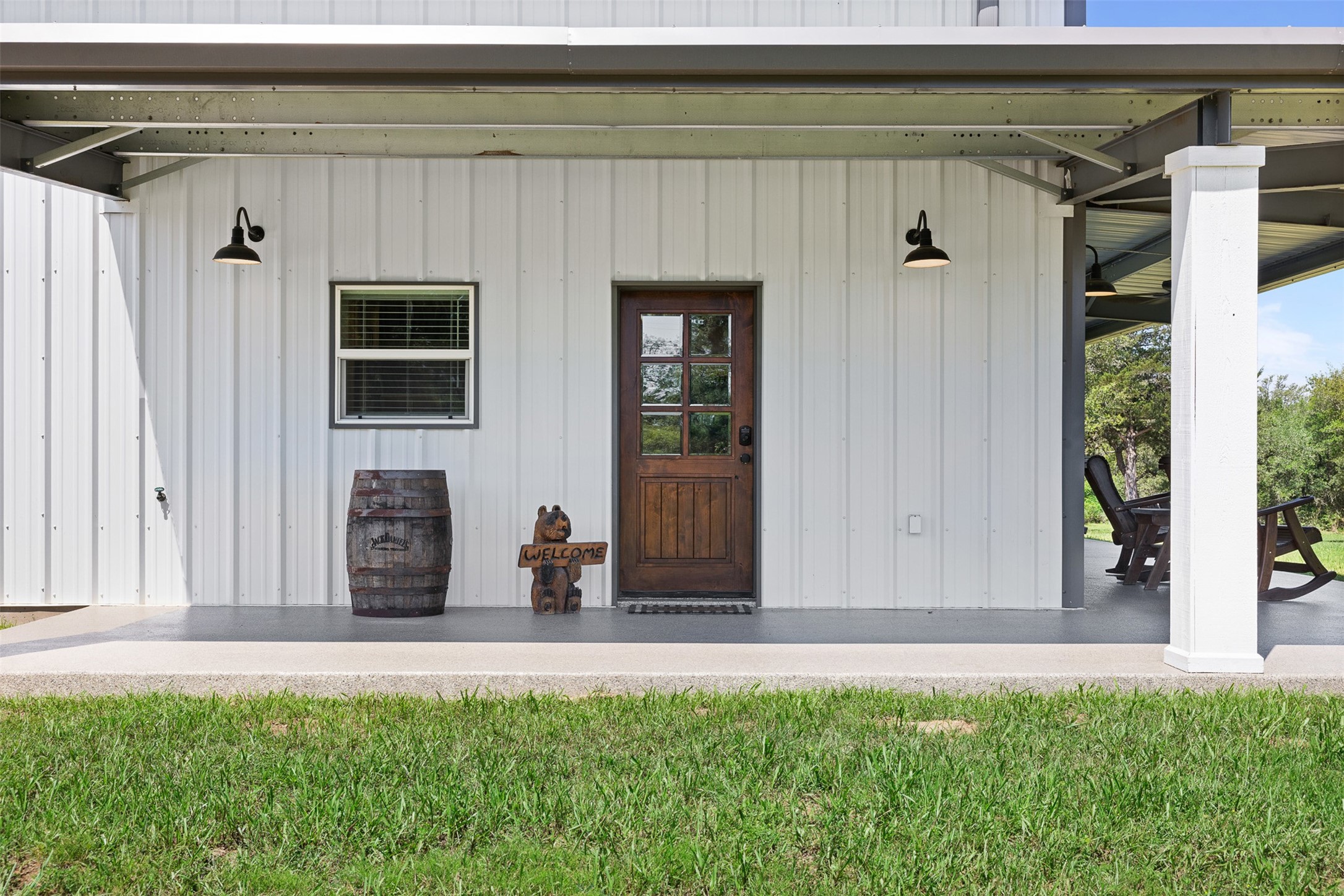 2215 Oak Ridge Road Weimar, TX 78962 - Photo 9 of 36