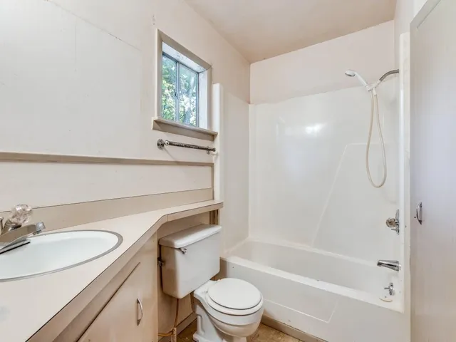 $205,000 | 1505 Woods Lane, Haltom City, TX 76117