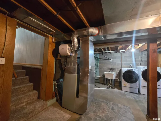 $199,900 | 507 South Church Street, Albany, IL 61230