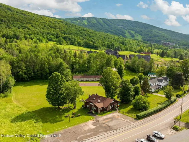 a view of a lake from a yard