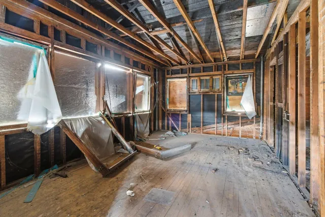 $530,000 | 713 West Kettleman Lane, Lodi, CA 95240