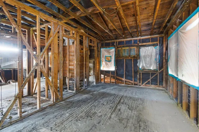 $530,000 | 713 West Kettleman Lane, Lodi, CA 95240