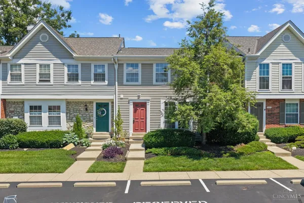 $249,900 | 10883 Lakehurst Court, Cincinnati, OH 45242