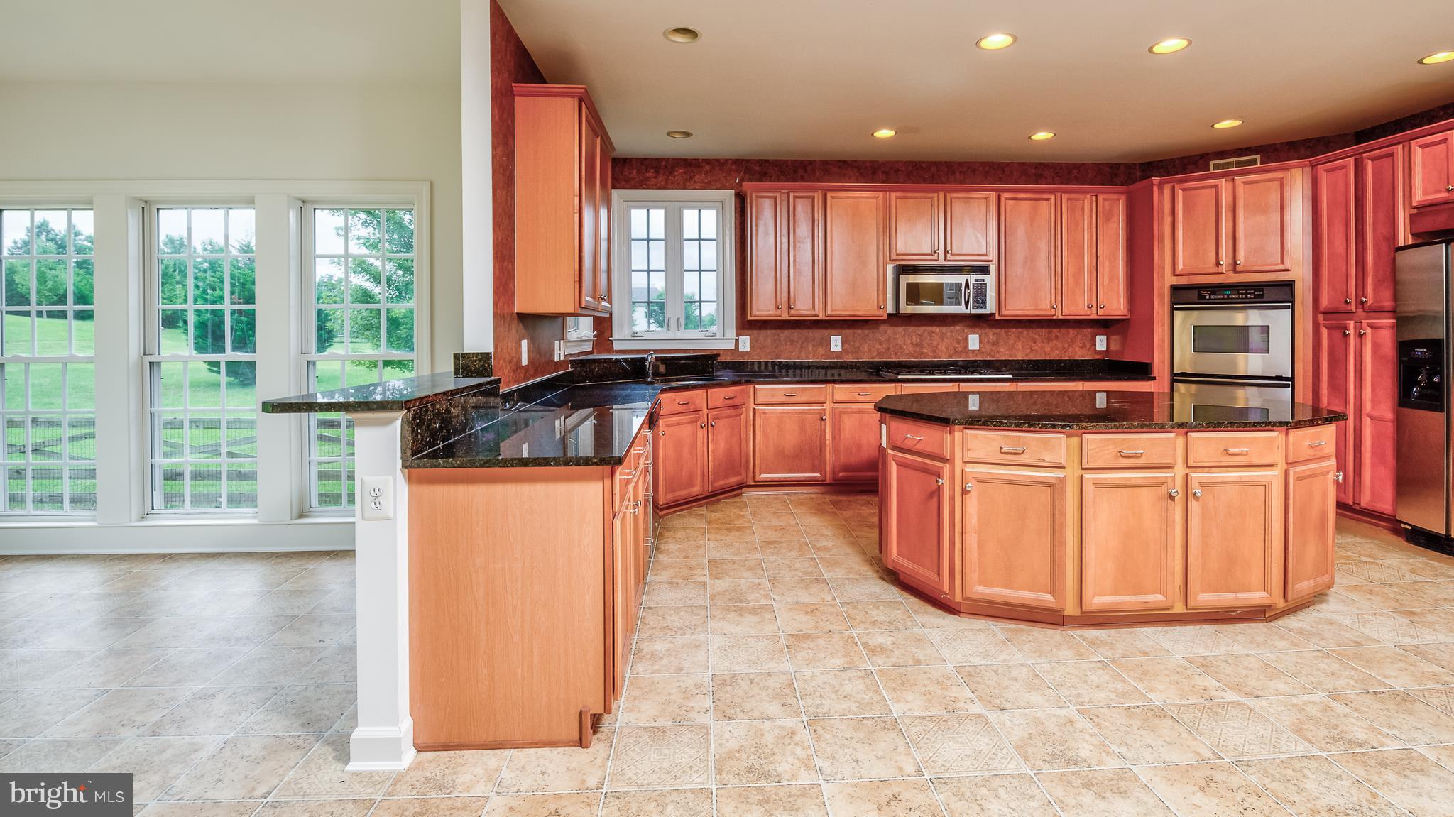 13075 Invergordon Street Bristow, VA 20136 - Photo 13 of 27 Kitchen
