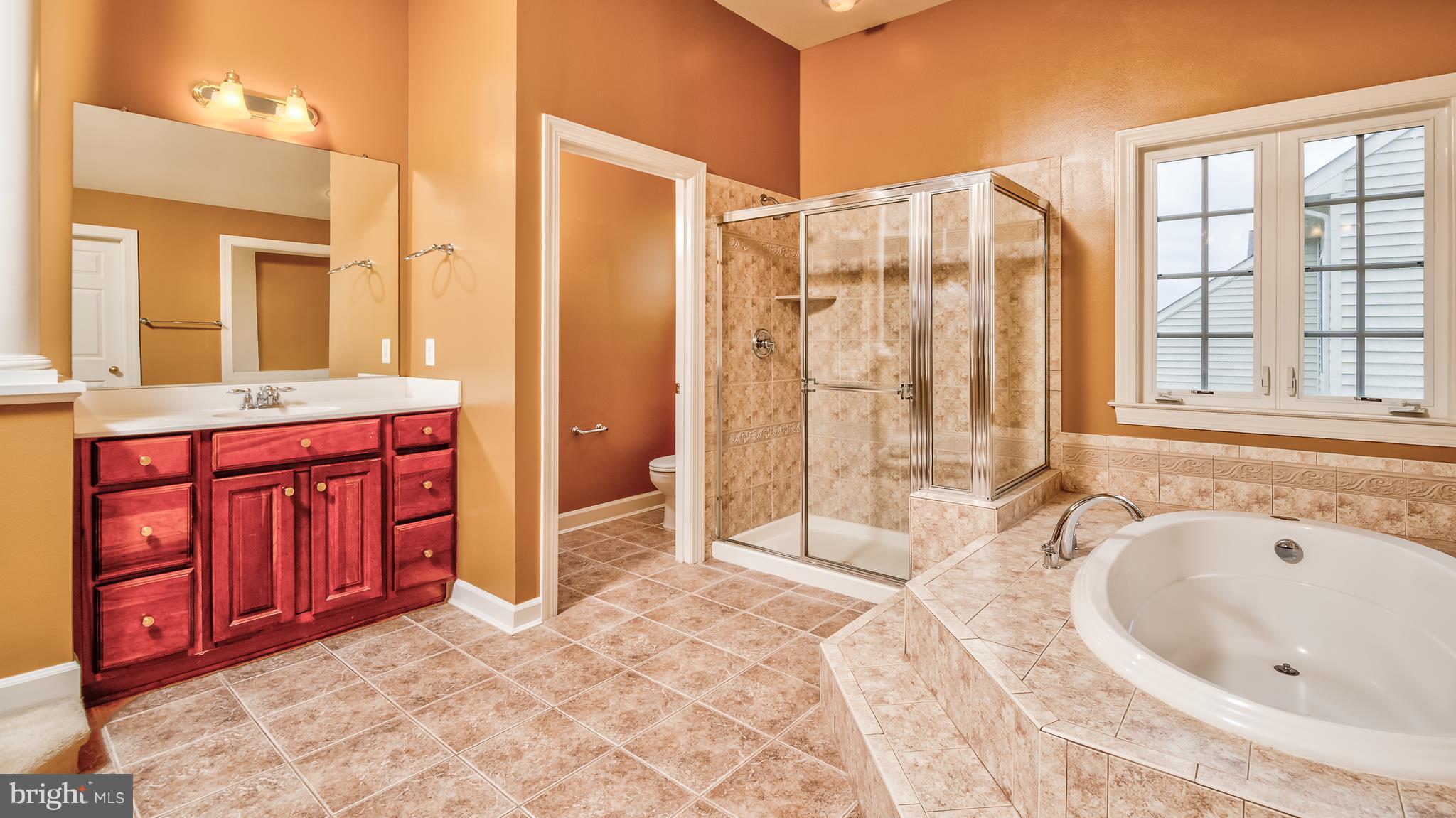 13075 Invergordon Street Bristow, VA 20136 - Photo 5 of 27 Bath (Master)