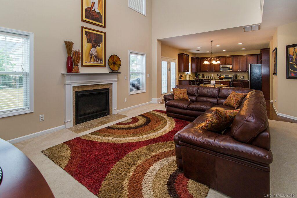 10530 Greenhead View Road Charlotte, NC 28262 - Photo 3 of 24 Gallery Image 3