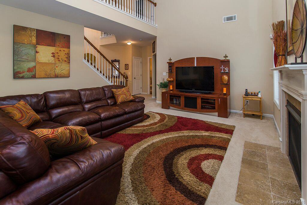 10530 Greenhead View Road Charlotte, NC 28262 - Photo 5 of 24 Gallery Image 5