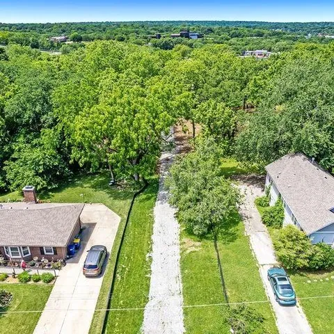 $200,000 | 6611 Florence St Mission, Mission, KS 66202