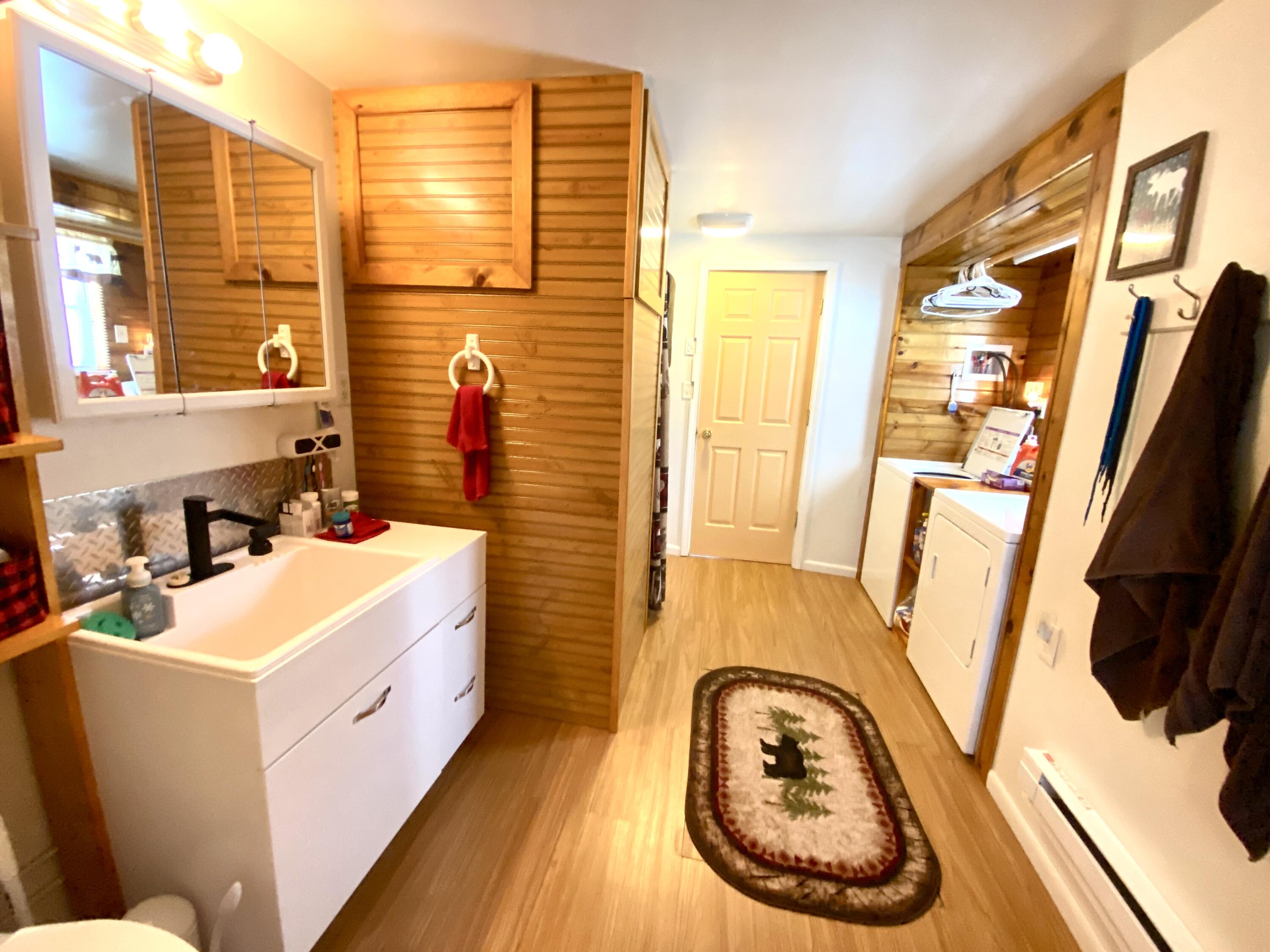 5263 North May Road Luther, MI 49656 - Photo 18 of 21 Bathroom