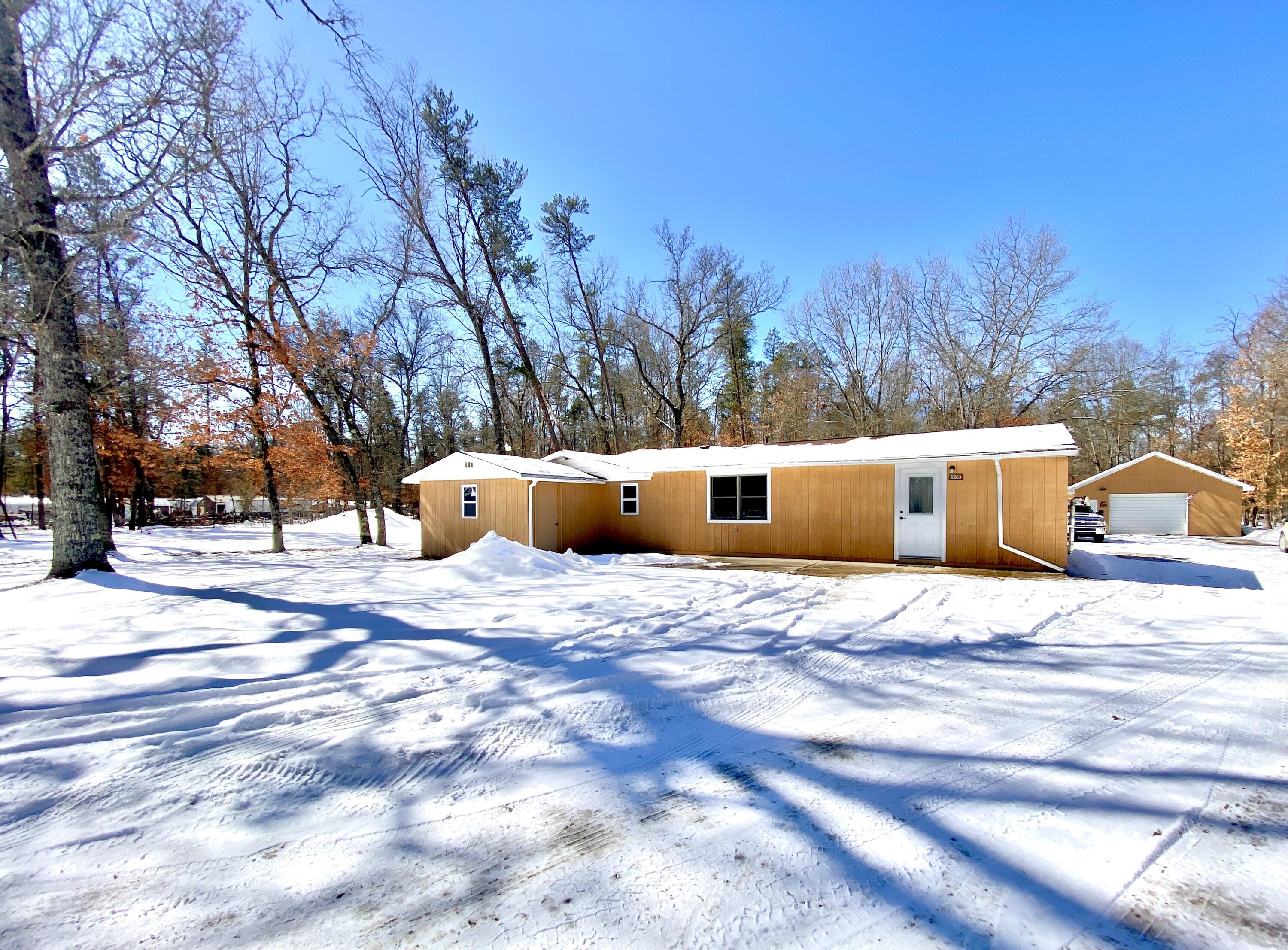 5263 North May Road Luther, MI 49656 - Photo 2 of 21 Front