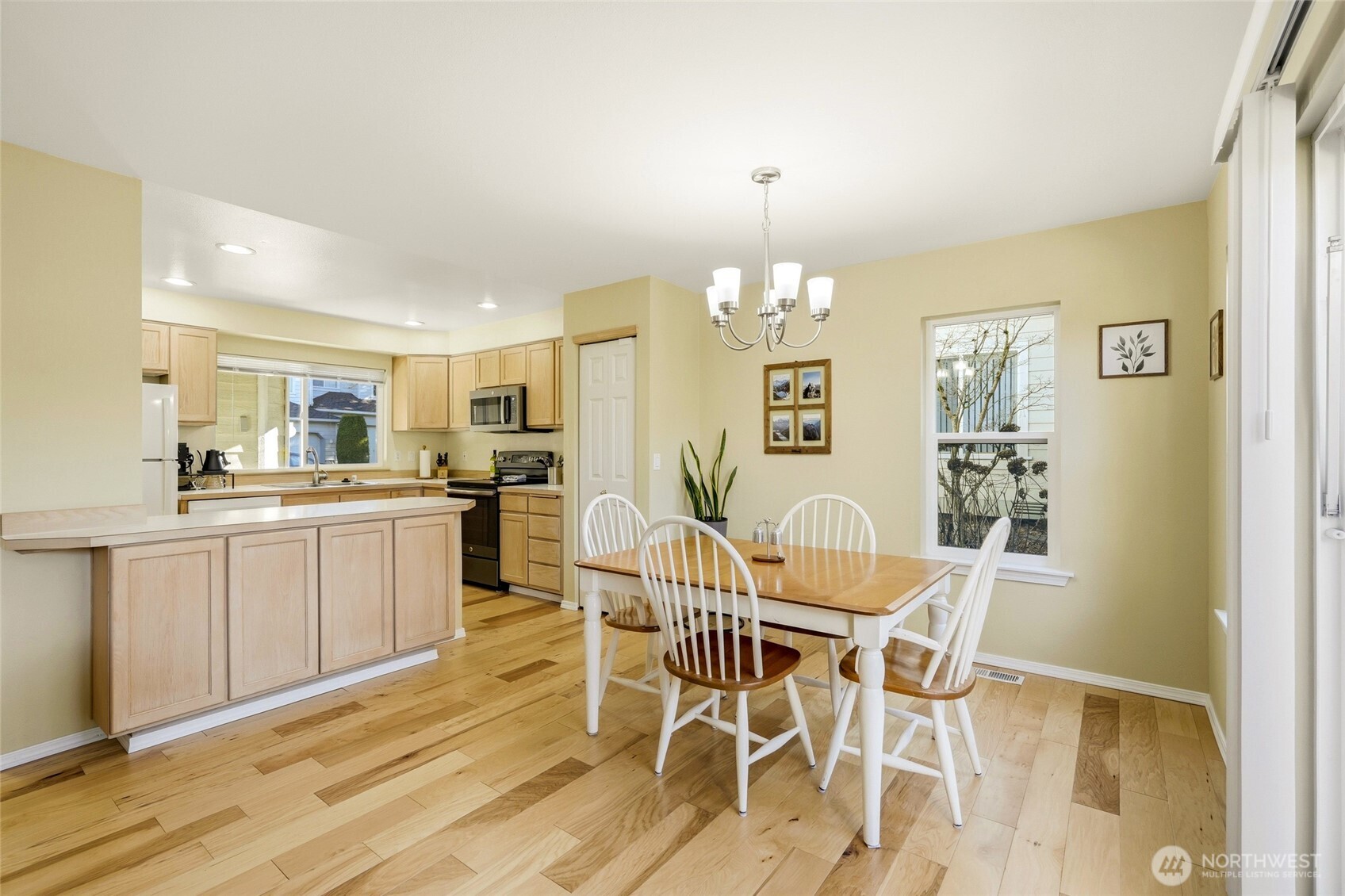 1230 58th Street Southwest, Unit A1 Everett, WA 98203 - Photo 7 of 22