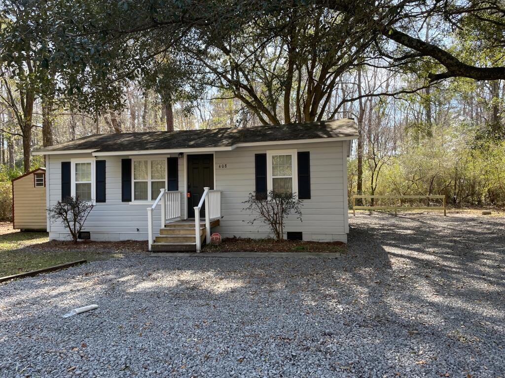 408 Miles Jamison Road Summerville, SC 29485 - Photo 2 of 18 19