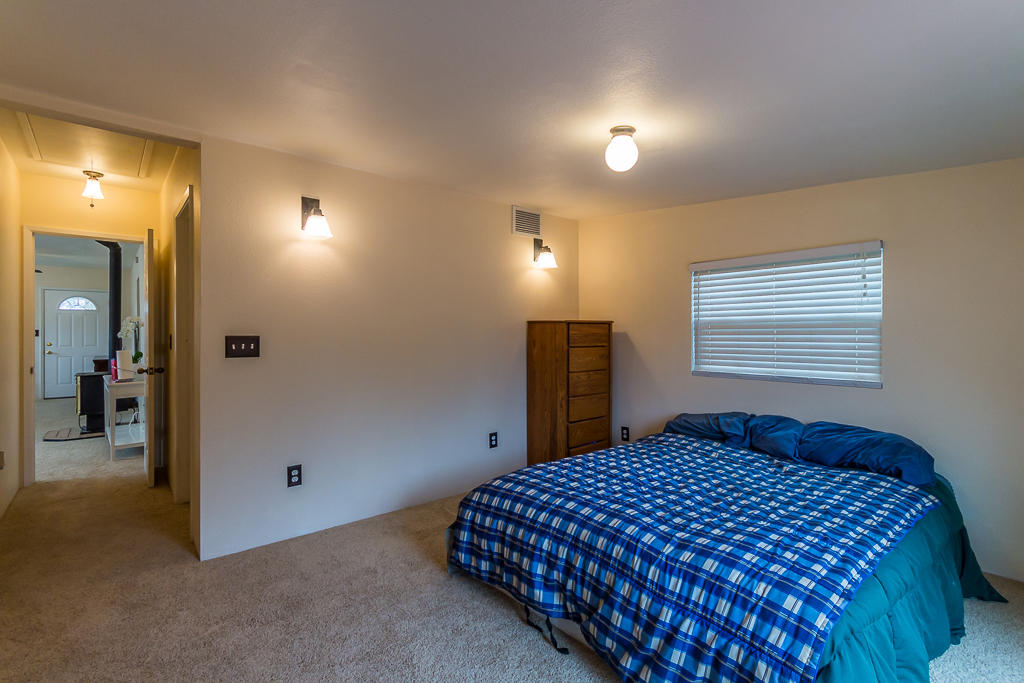 16604 Power Line Road Redding, CA 96001 - Photo 14 of 27 33 master