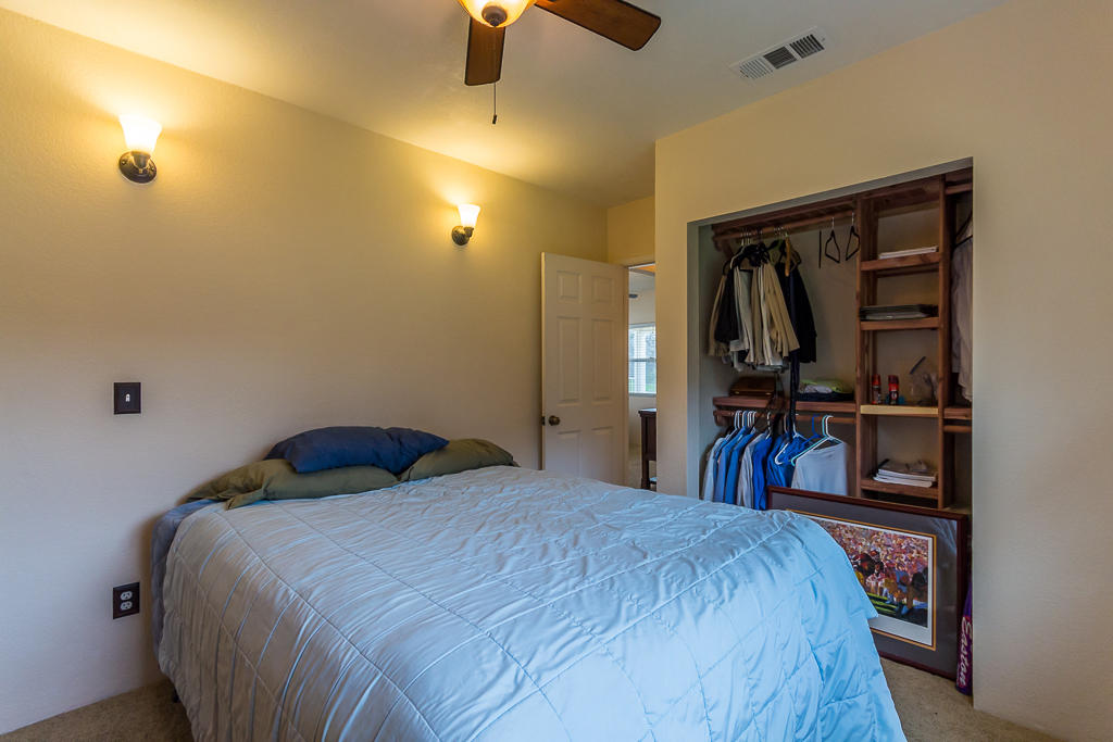 16604 Power Line Road Redding, CA 96001 - Photo 18 of 27 46 bedroom2