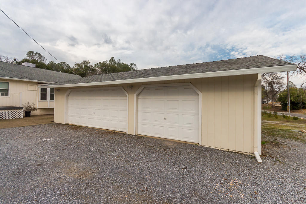16604 Power Line Road Redding, CA 96001 - Photo 22 of 27 78 detached garage