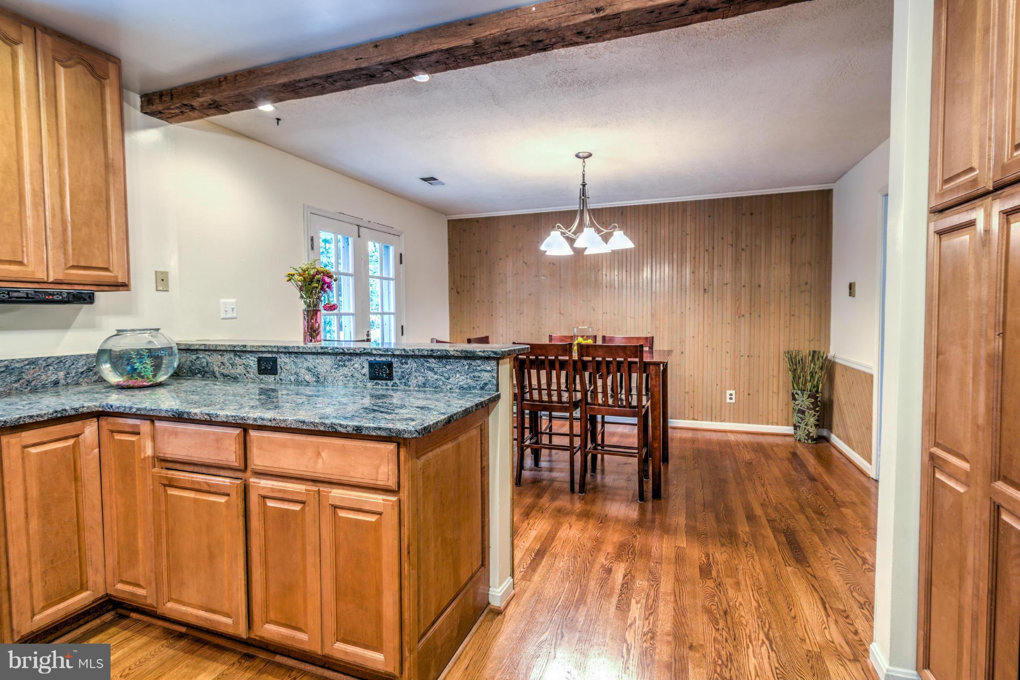 41377 Red Hill Road Leesburg, VA 20175 - Photo 6 of 24 Kitchen