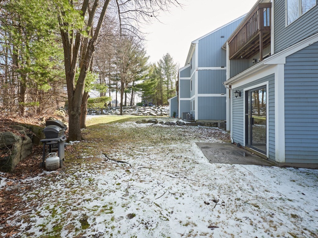 330 Sunderland Road, Unit 14 Worcester, MA 01604 - Photo 24 of 30 Gallery Image 24