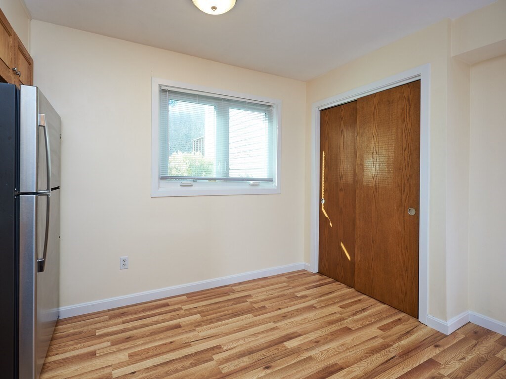 330 Sunderland Road, Unit 14 Worcester, MA 01604 - Photo 7 of 30 Gallery Image 7