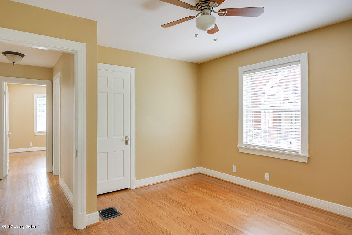 212 Ridgeway Avenue Louisville, KY 40207 - Photo 18 of 35 Back Bedroom